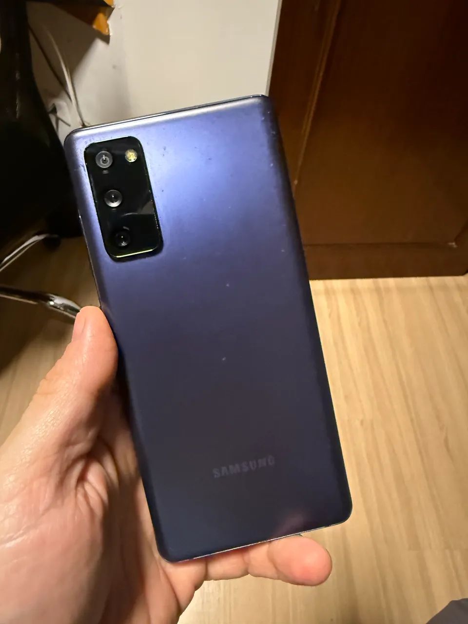 Vendo ou troco Galaxy S20 FE 256gb - Foto 2
