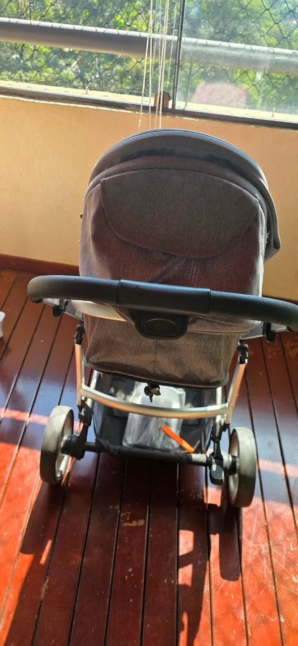 Carrinho de bebe Infati