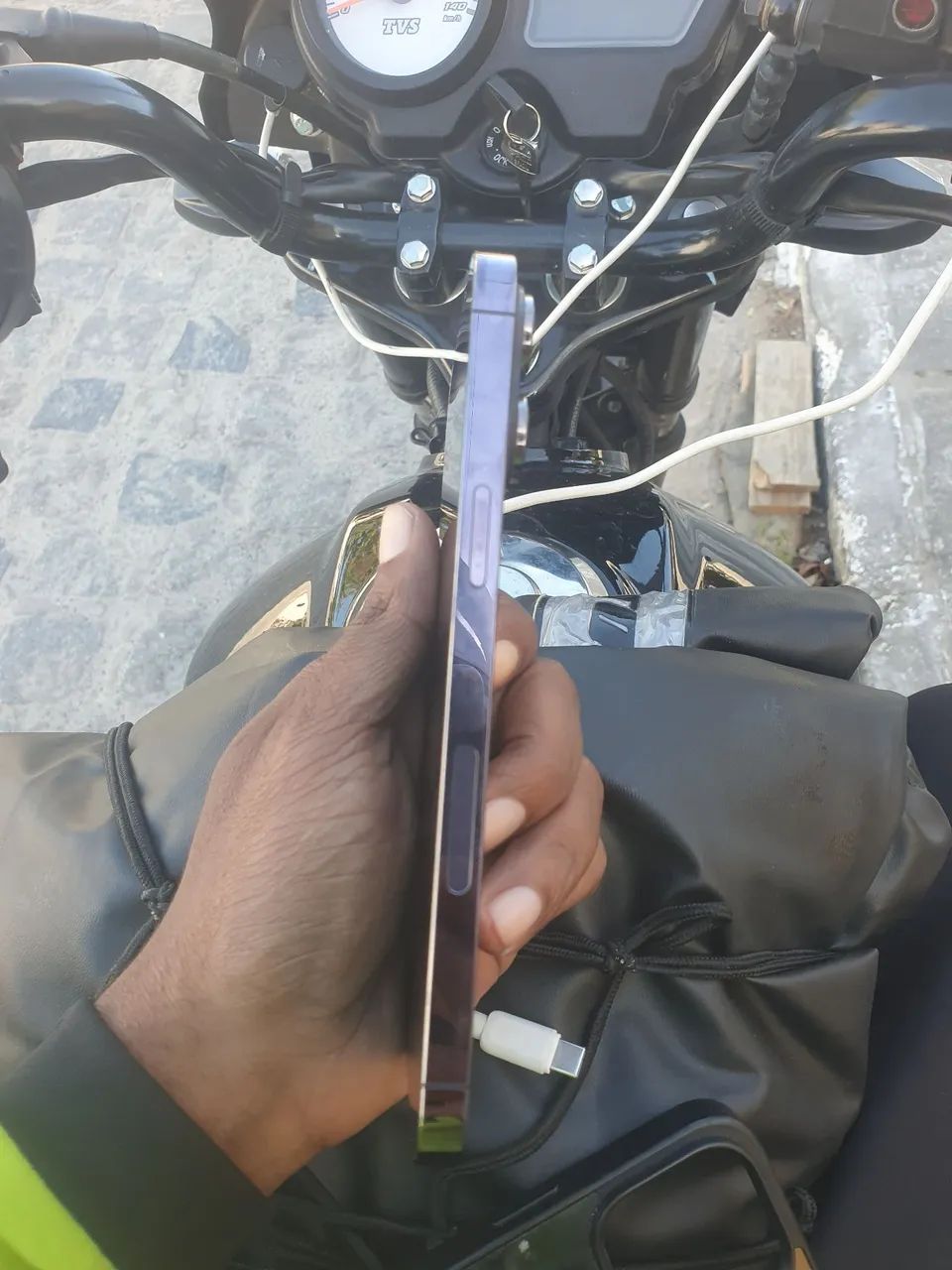 Iphone 14 pro max - Foto 3