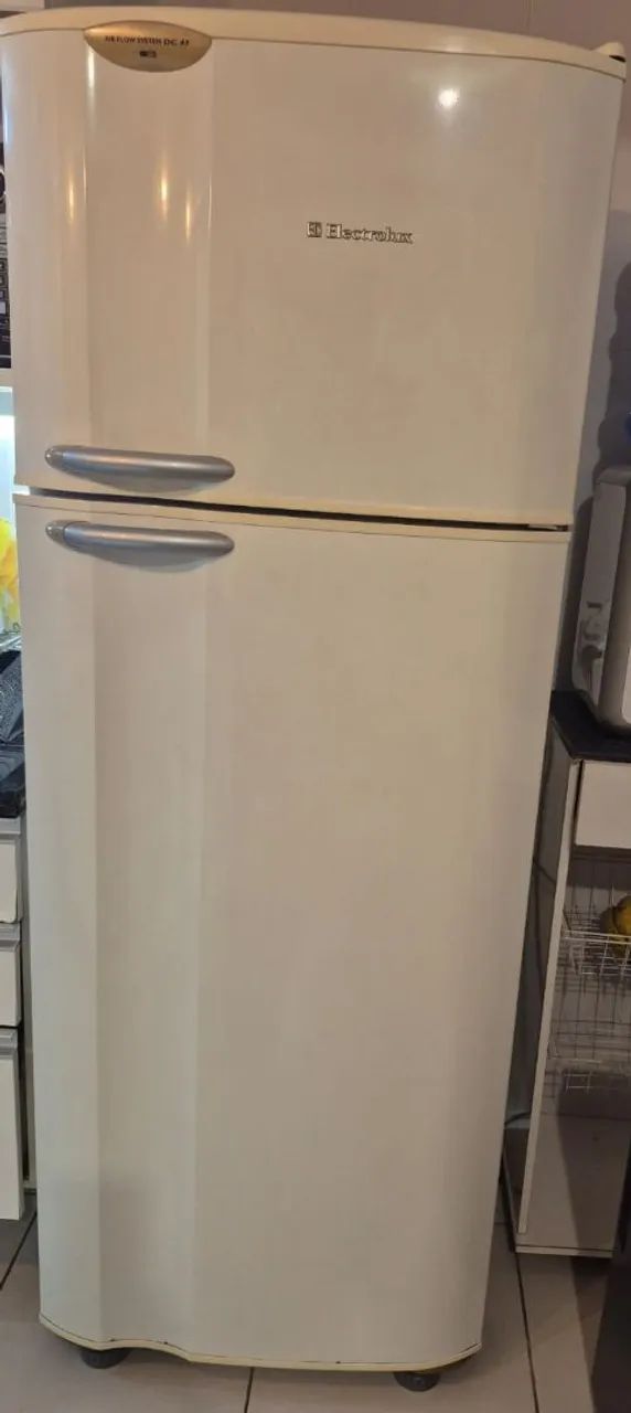Geladeira Eletrolux Dc47 - 470 Litros