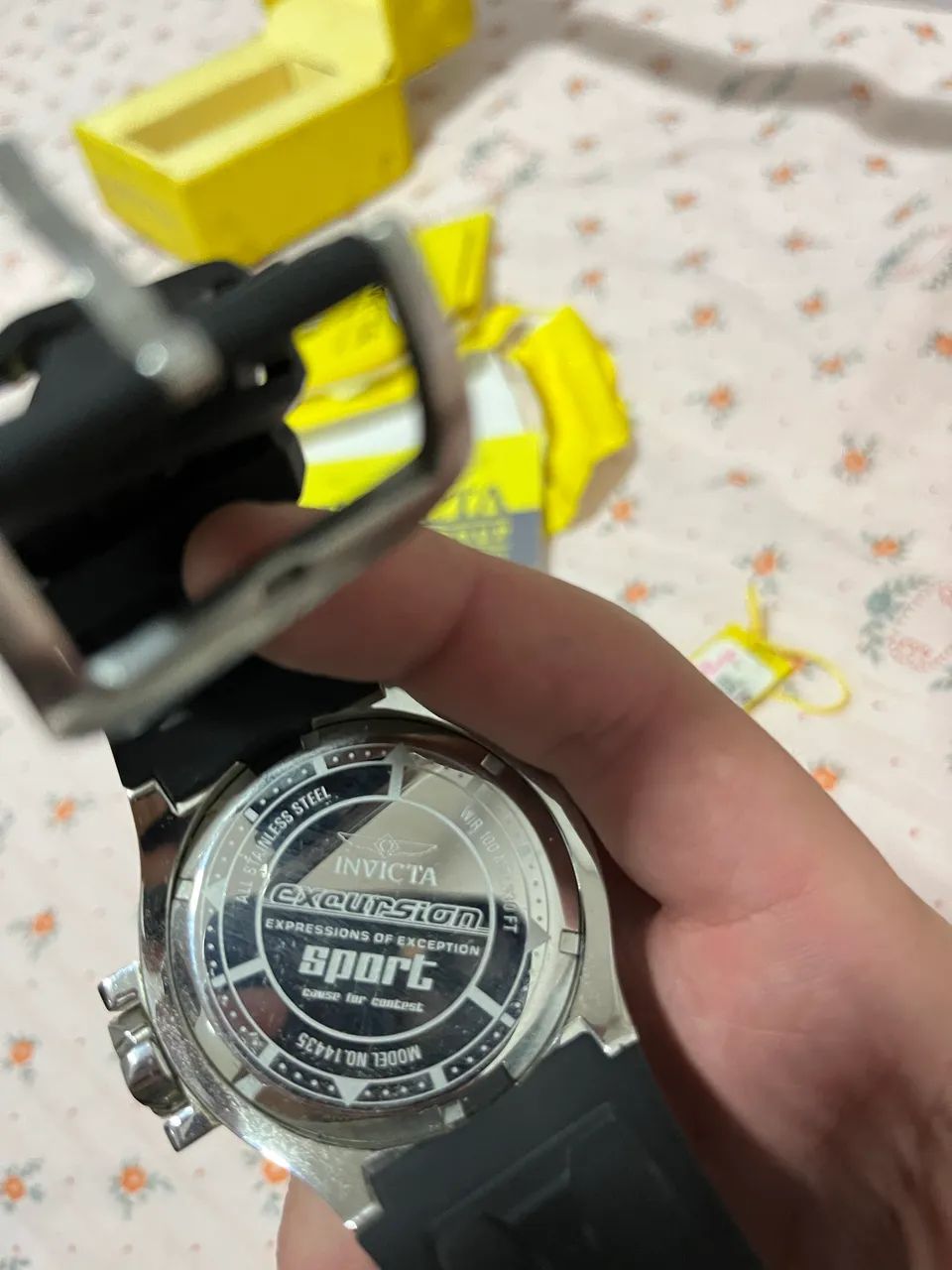 INVICTA  - Foto 2
