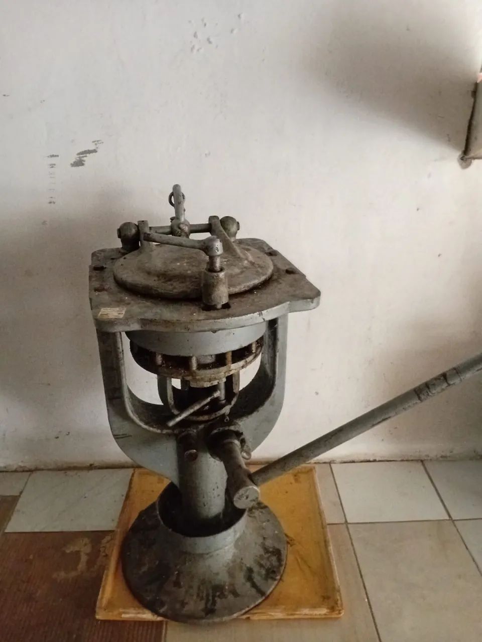 Divisora