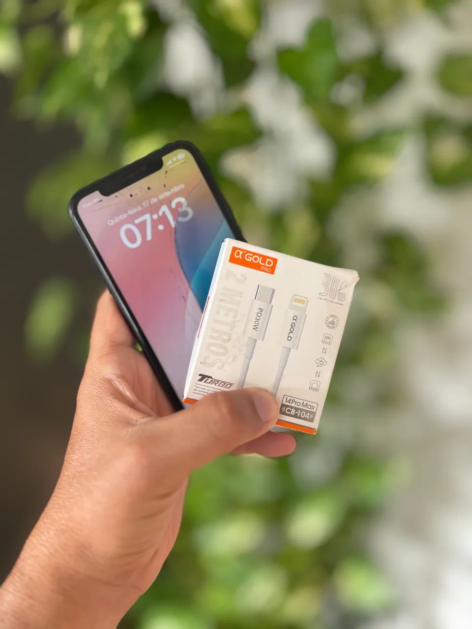iPhone XR com 82% de bateria. Funciona tudo  - Foto 4