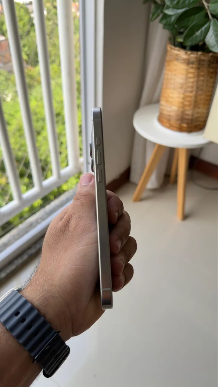 iPhone 16 Pro Max 256GB - Foto 4