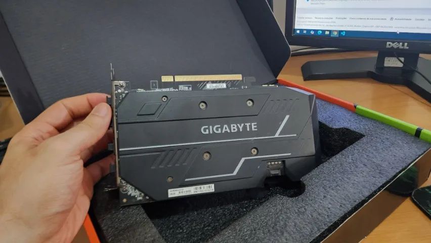 RTX 2060 Gigabyte 6gb semi nova com caixa - Foto 3