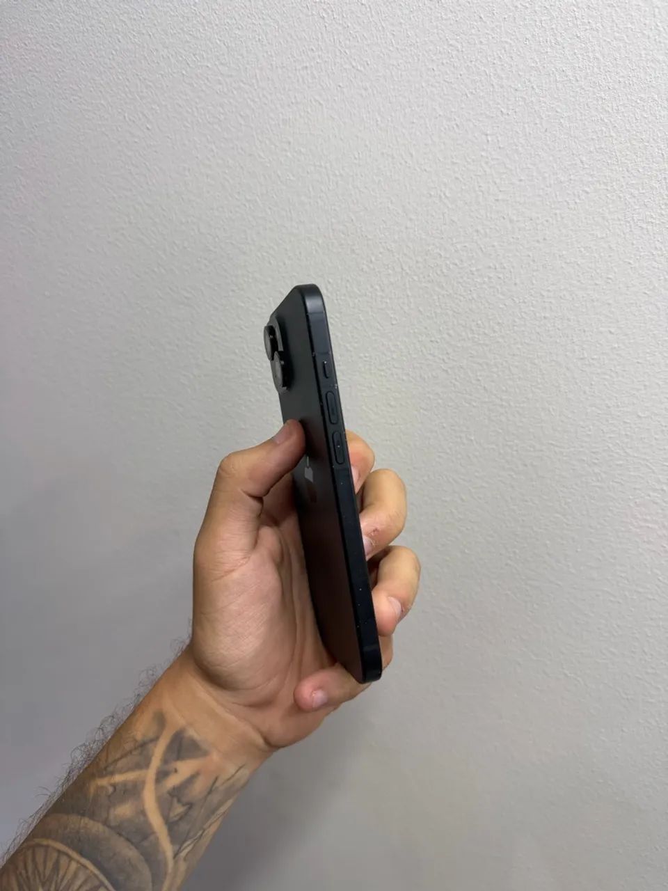 iPhone 15  - Foto 2