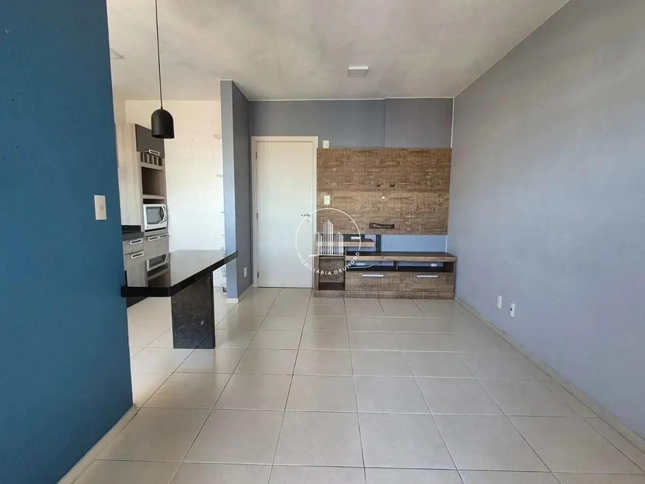 Apartamento 2 Quartos com 1 Suíte e 57m² - Barreiros - BRN