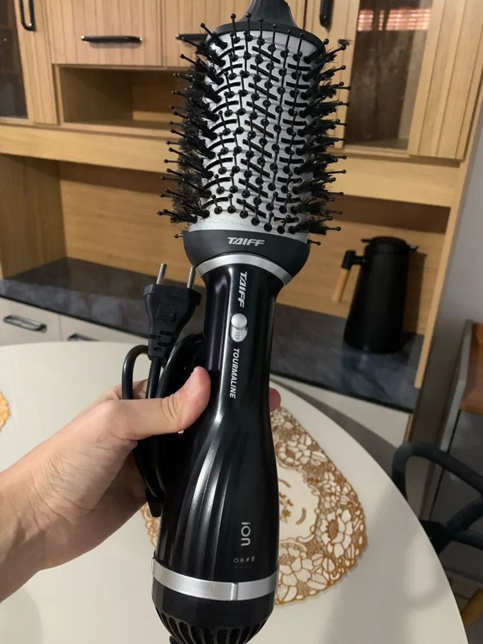 Vendo prancha de cabelo taiff  - Foto 3