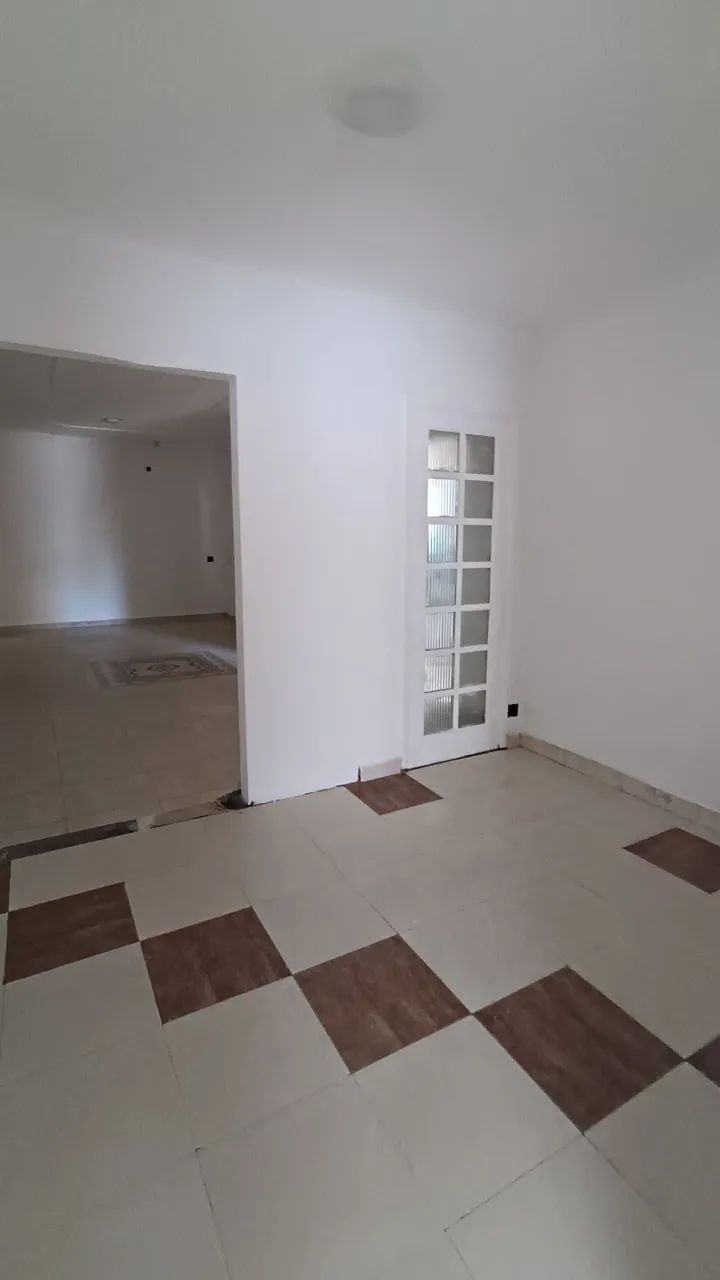 Ponto comercial 450m2. Av. Via láctea. Adrianópolis. - Foto 5