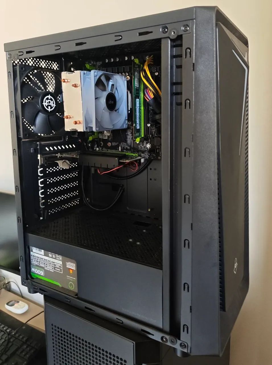 Computador Xeon E5 2650 v2