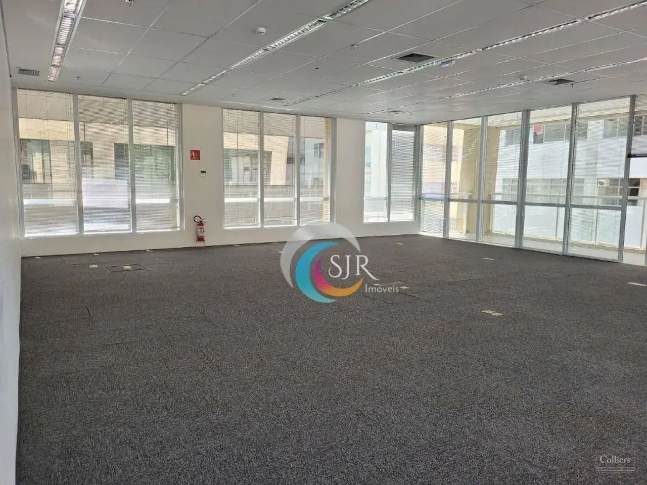 Conjunto para alugar, 447 m² na Cerqueira César - São Paulo/SP