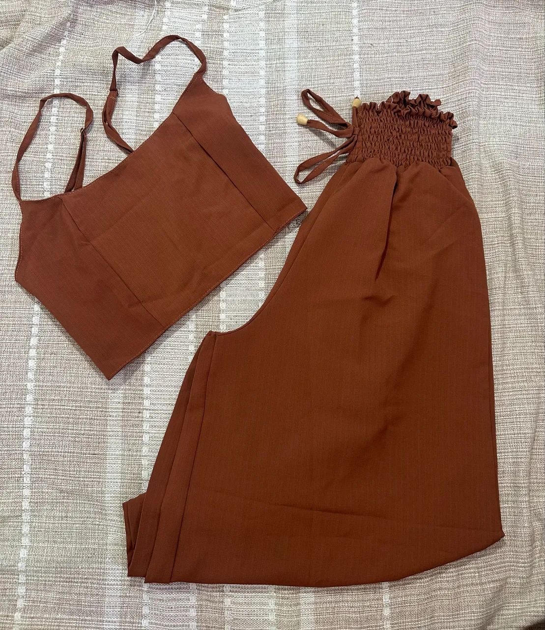Conjunto calça e cropped 
