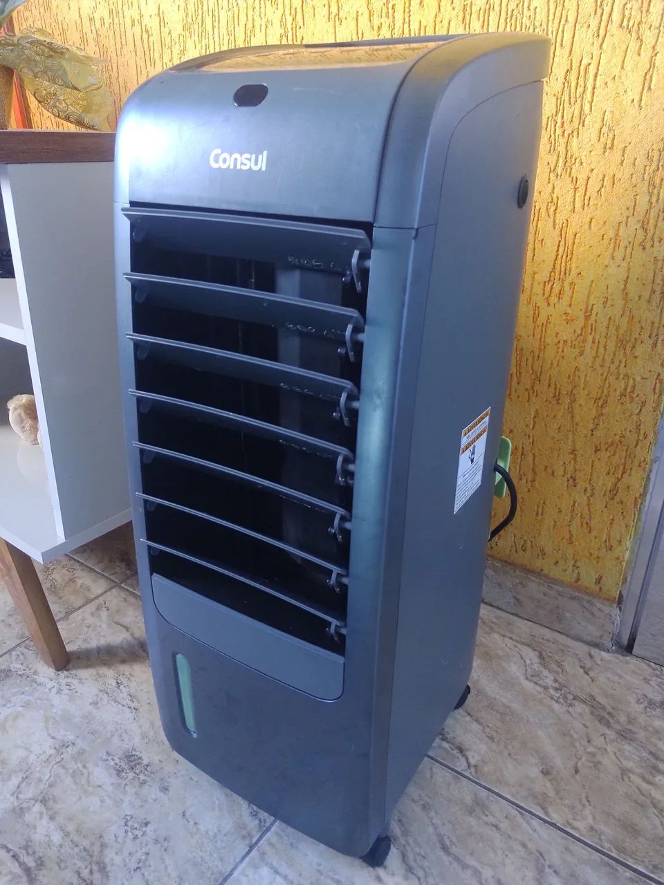 Climatizador Umidificador Consul Frio e Quente  - Foto 4