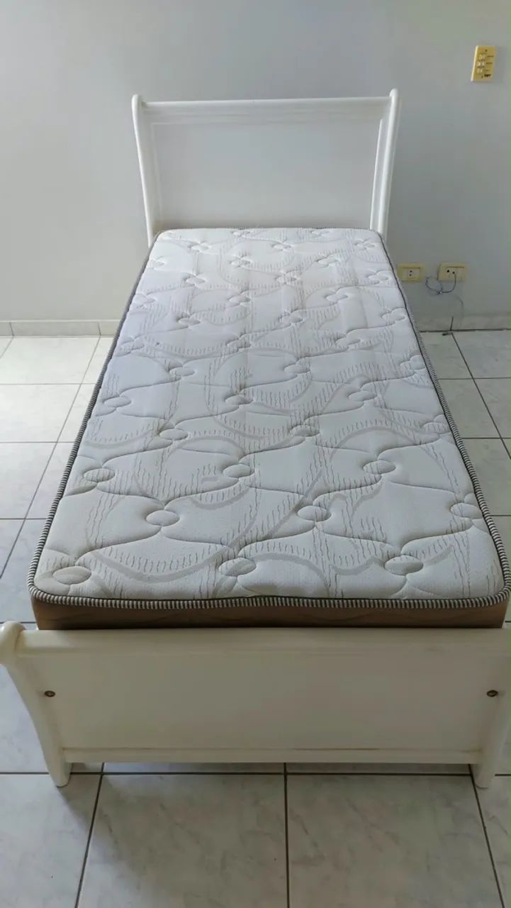 Cama de Madeira Solteiro