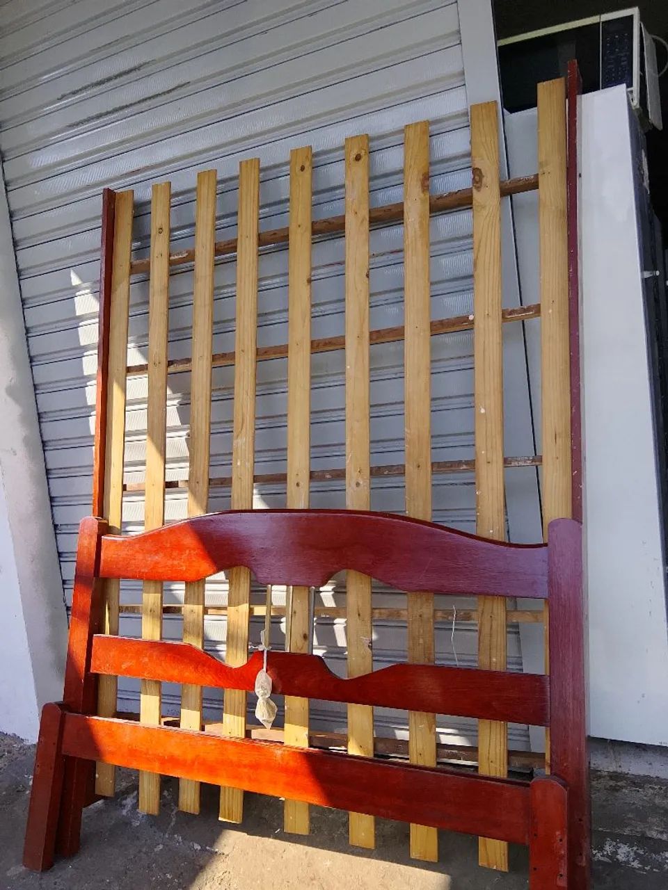 Cama de casal madeira maciça - Foto 2