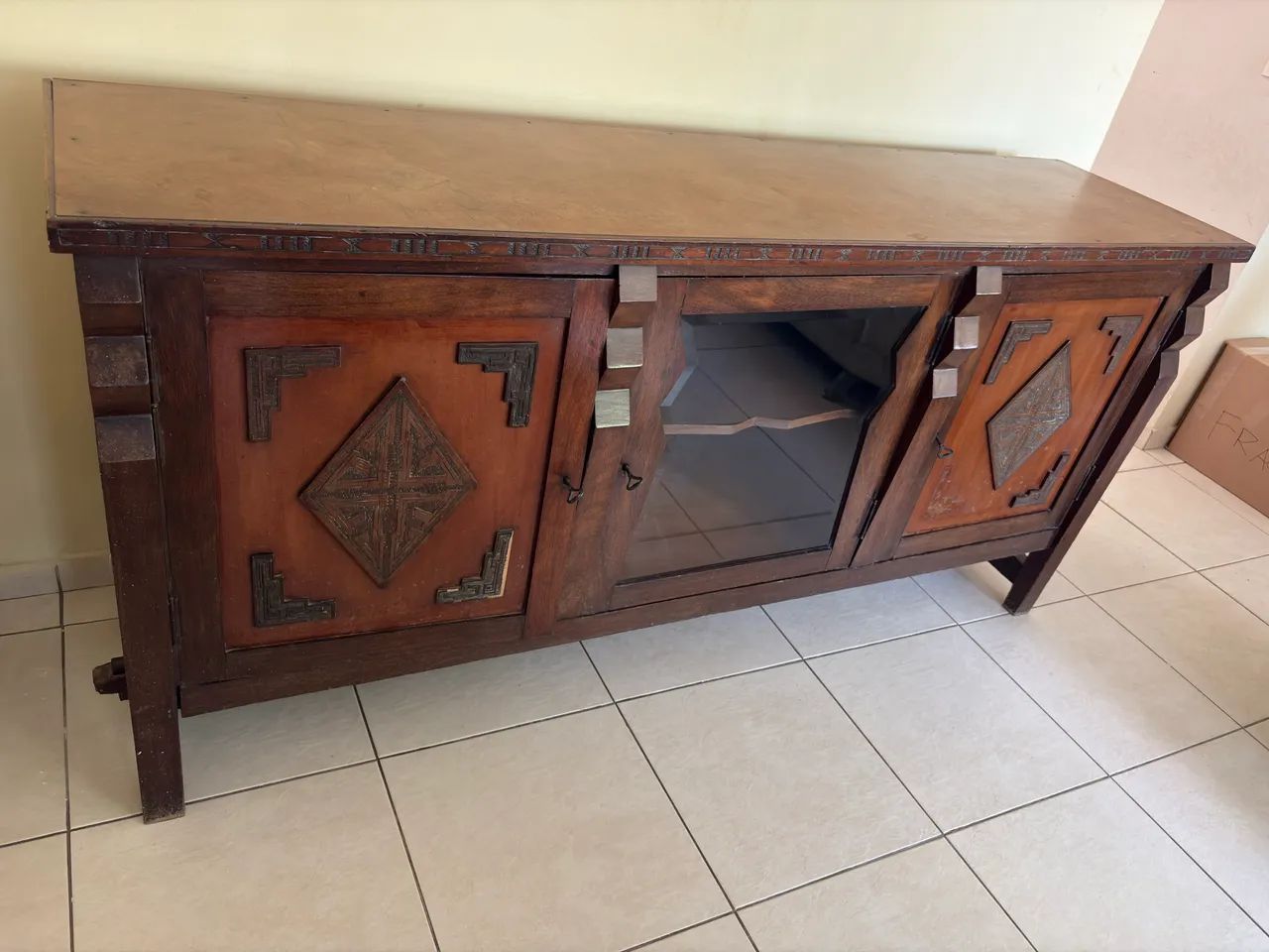 Móvel antigo Antiquário  - Foto 2