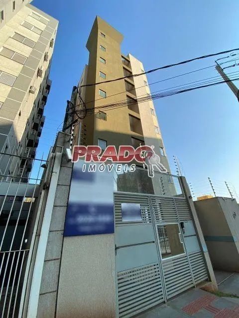 Kitnet à venda em Maringá, Zona 07, com 1 quarto, com 21 m², MELBOURNE III