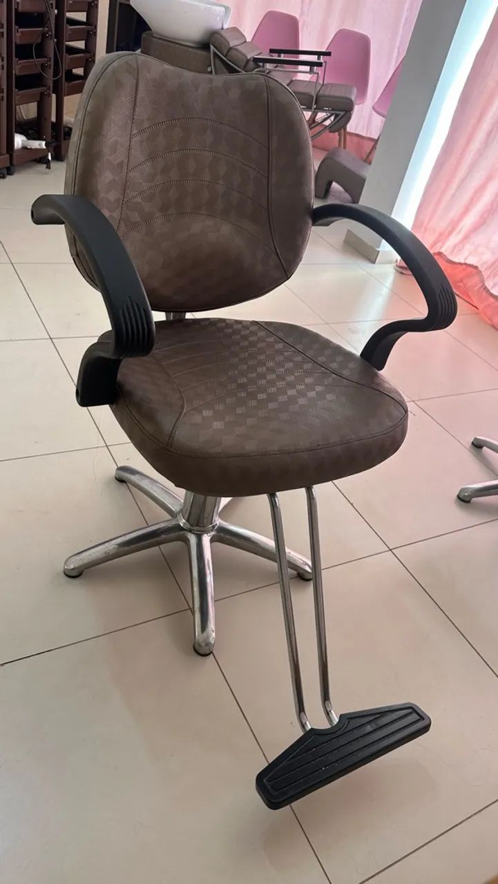 Cadeira hidráulica de salão 