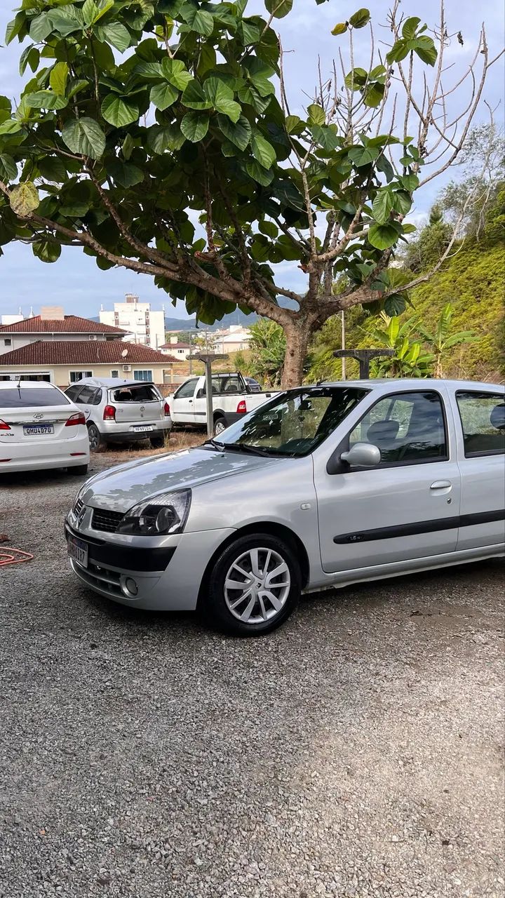 Renault Clio RL Alize/ Authent. 1.6 16V 110cv 5P 2004