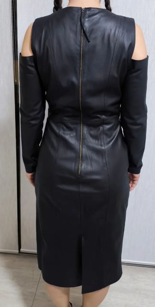 Vestido couro com mangas donimator. - Foto 5