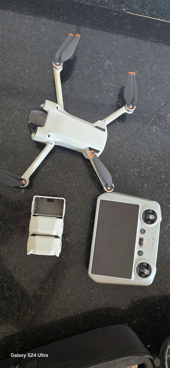 Drone dji mini 3 pro 