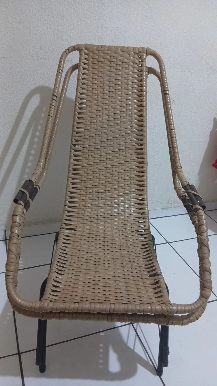 Vendo cadeiras de área