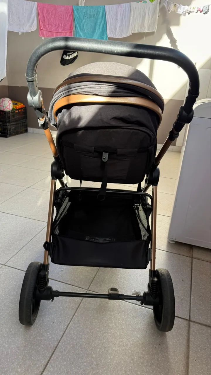 Carrinho de bebê  - Foto 2