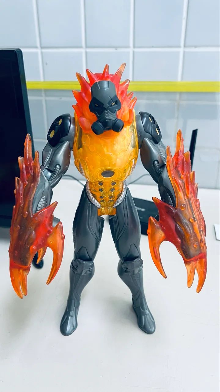 Bonecos Max Steel da Mattel - Foto 2