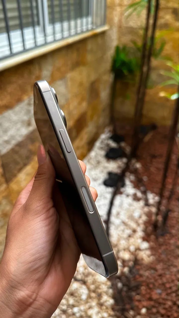 iPhone 16 Pro 256Gb  - Foto 2