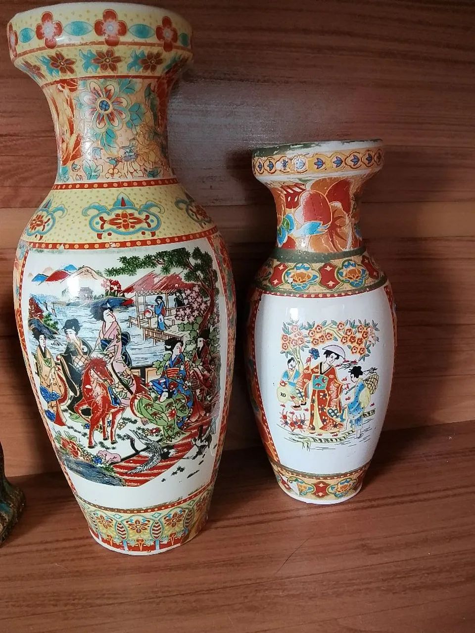 Vasos antigos decorativos