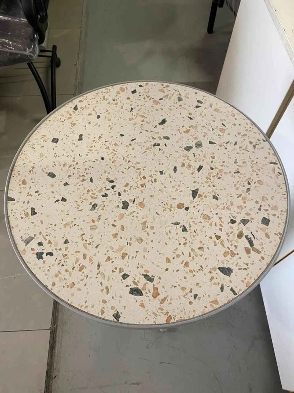 Mesa de Granilite pé de ferro  - Foto 2