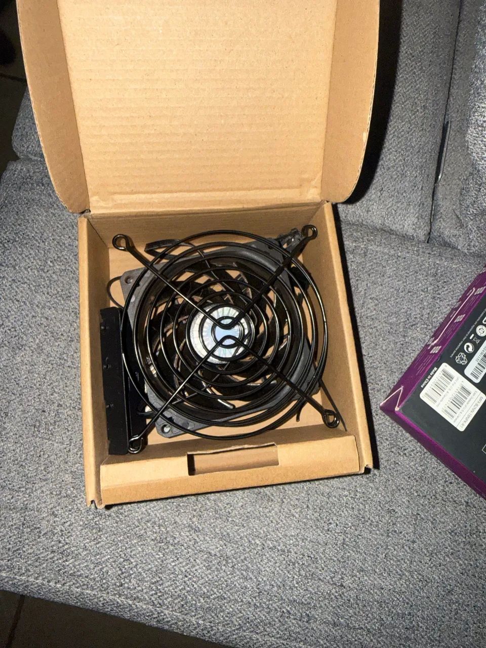 Gabinete Mini itx NR200 - Foto 4