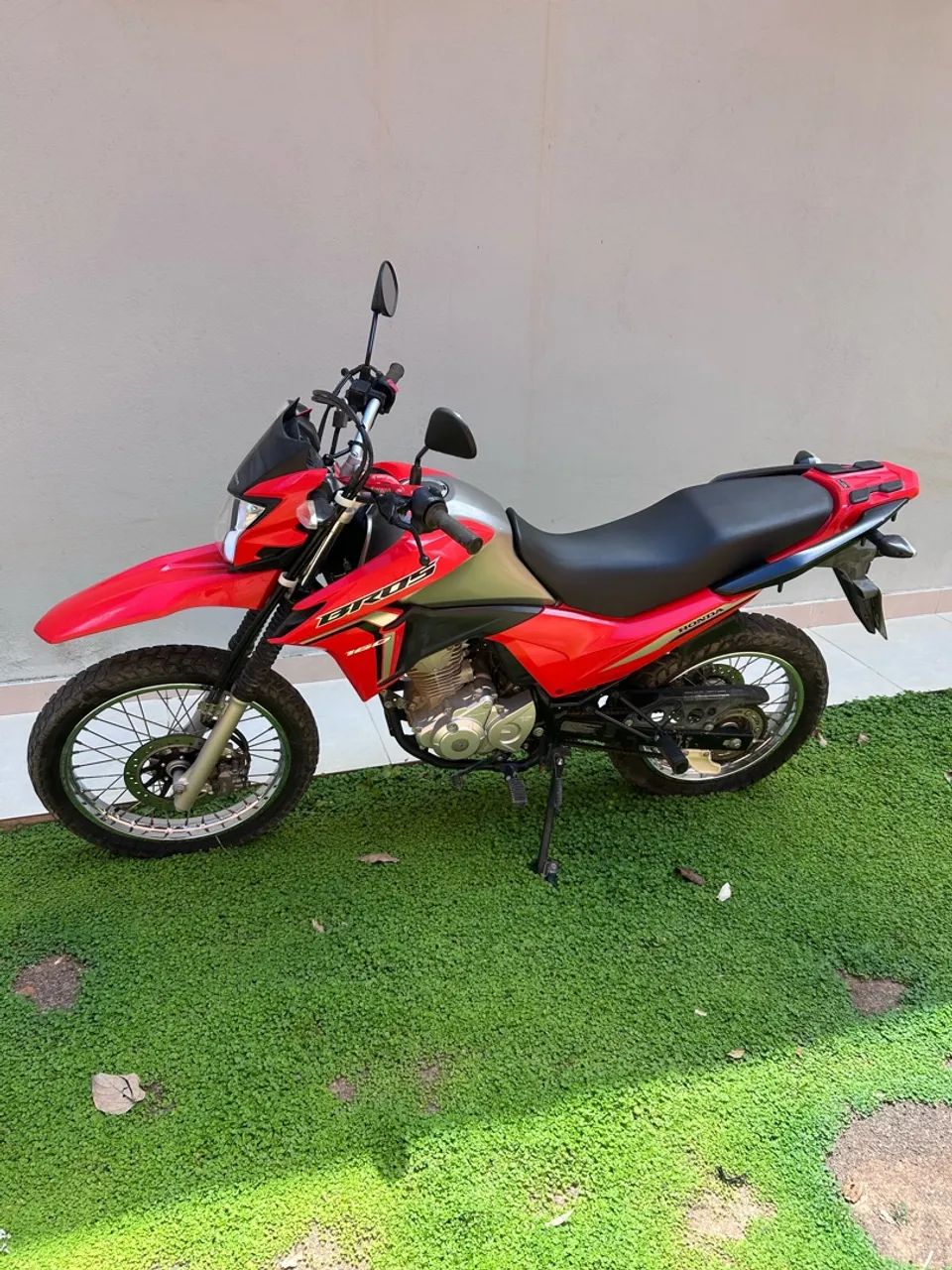 Bros 160 