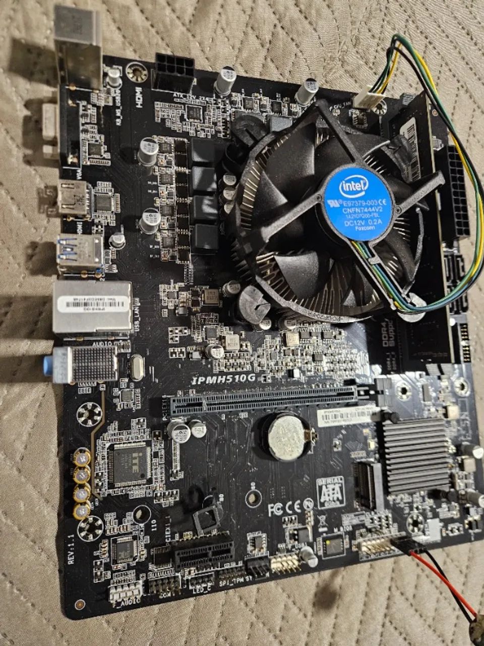 Kit placa mãe, processador i5 10400f e memoria ram 4gb - Foto 3