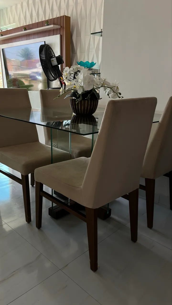 Mesa 4 cadeiras 