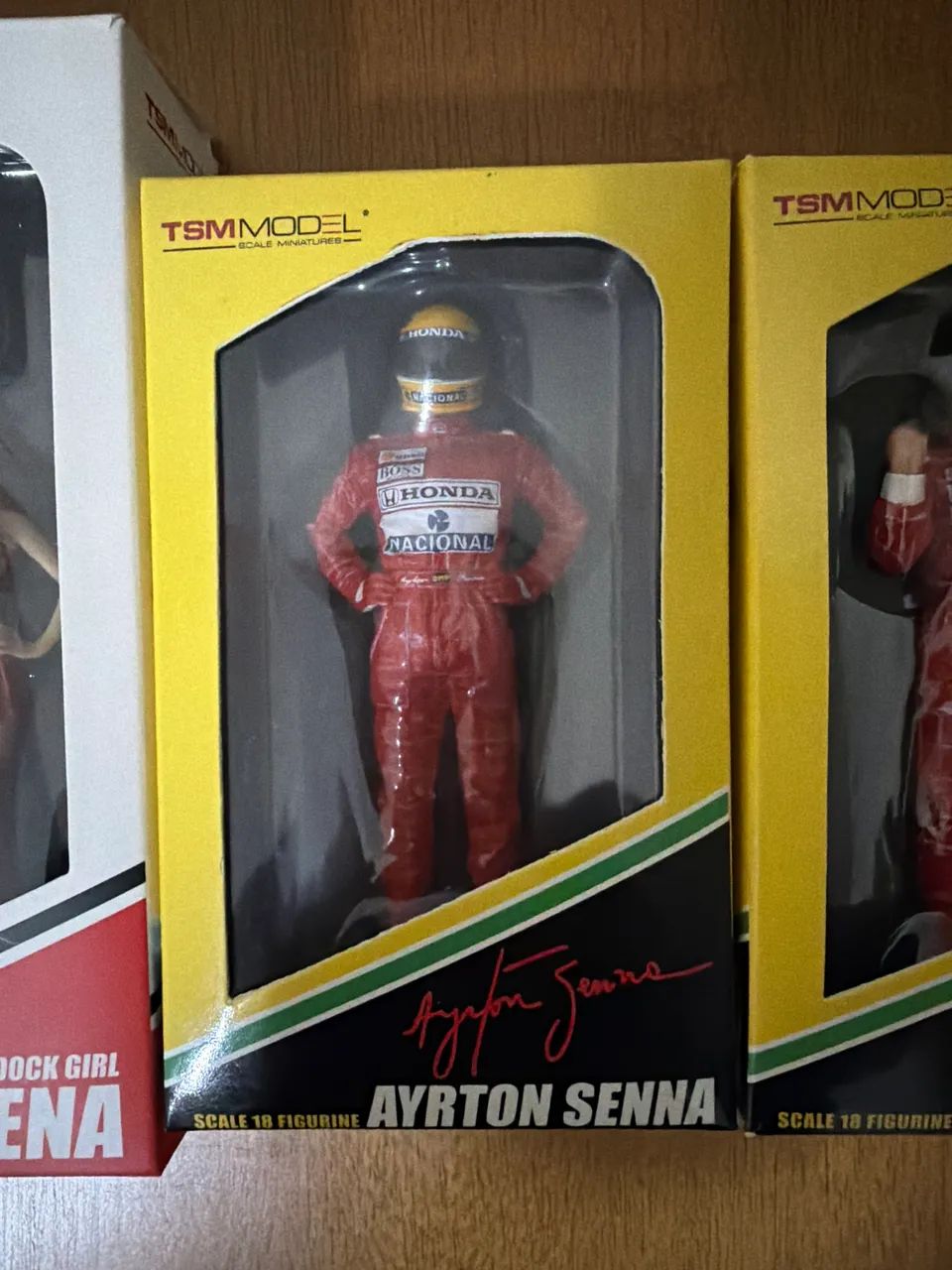 Bonecos Ayrton Senna TSM Model Novos Originais  - Foto 3