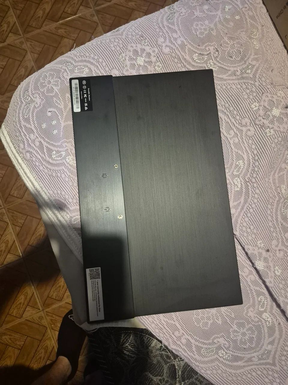 Monitor portatil de 15,6 polegadas 60hz com pequeno detalhe na tela - Foto 4