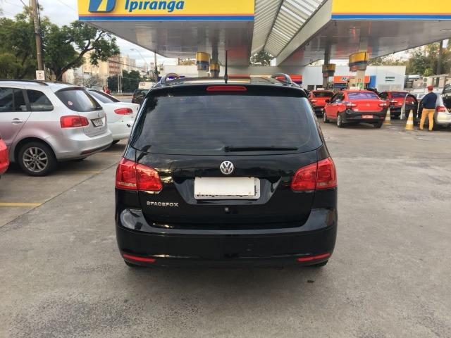 Vw - Volkswagen Spacefox 2012 Trend GII 1.6 Completa c/DVD - Foto 6