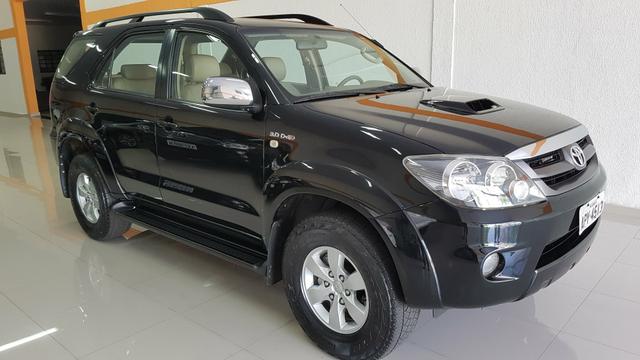 Sw4 srv 4x4 diesel automatica .2008/2008 impecavel sem detalhe para pessoas exigentes - Foto 2