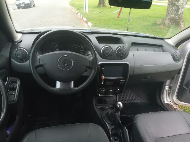 Duster 2.0 4x2 completa - Modelo 2014 - Foto 8