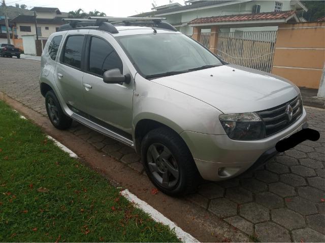 Duster 2.0 4x2 completa - Modelo 2014 - Foto 2