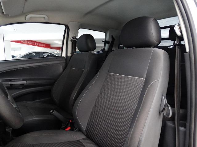 Volkswagen Saveiro Cd Robust 1.6 Flex Branco - Foto 8