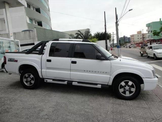 Chevrolet S10 2.8 Executive Cab. Dupla 4x4 2010 - Foto 2