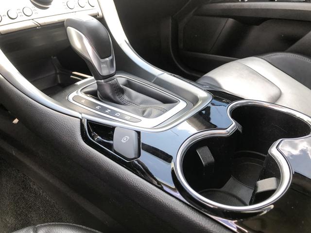Fusion Titanium Awd Aut. 2016 - Foto 12