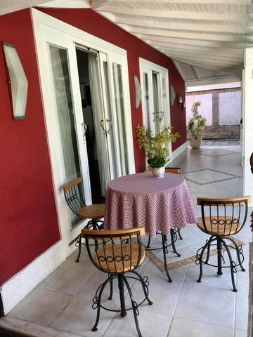 Oportunidade - Casa de Alto Padrão na melhor área de Correas - Foto 3