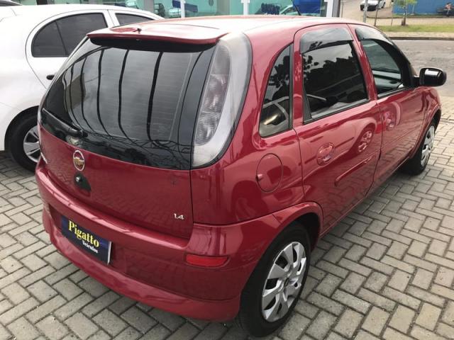 CHEVROLET CORSA HATCH PREMIUM 1.4 8v 4P - Foto 13
