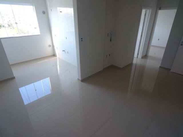 Apartamento com 2 dormitórios, no Centro de Camboriú, SC - Foto 2