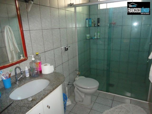 Casa no Setor Coimbra em Goiânia, 4 Quartos (2 suítes), 2 Salas, Jardim, Área Lazer, 460m² - Foto 14