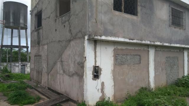 Terreno com Galpões - Foto 3