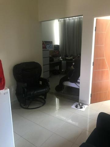 100% Mobiliado Cond. Dalva Toledo Casa Duplex 230m² c/ 04suítes no PQ das Laranjeiras - Foto 11
